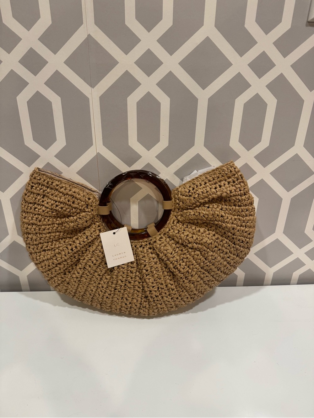 NWT LC Lauren Conrad Lizzy Tortoiseshell Ring Clutch